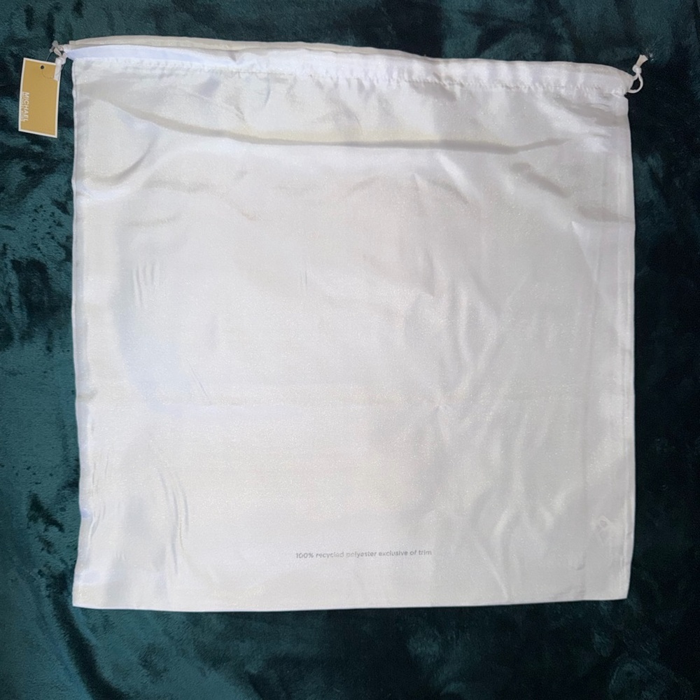 Michael Kors Large Dust Bag - Picture 3 of 4